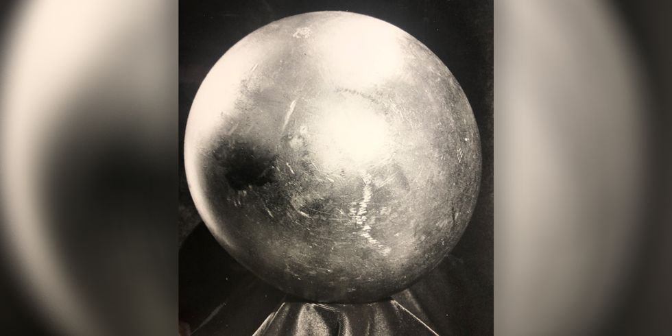 el misterio de la esfera de betz un extrano artefacto metalico cayo del cielo